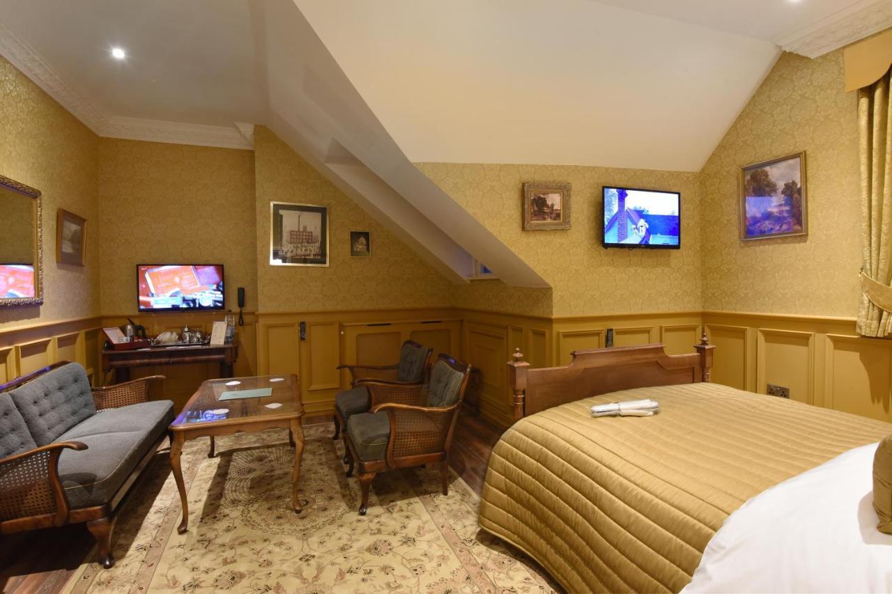 The Aston Tavern Бирмингам Екстериор снимка